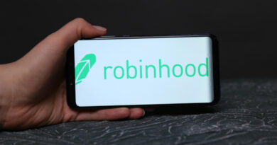 Robinhood reports an 18% sequential decline in its second-quarter crypto trading revenue